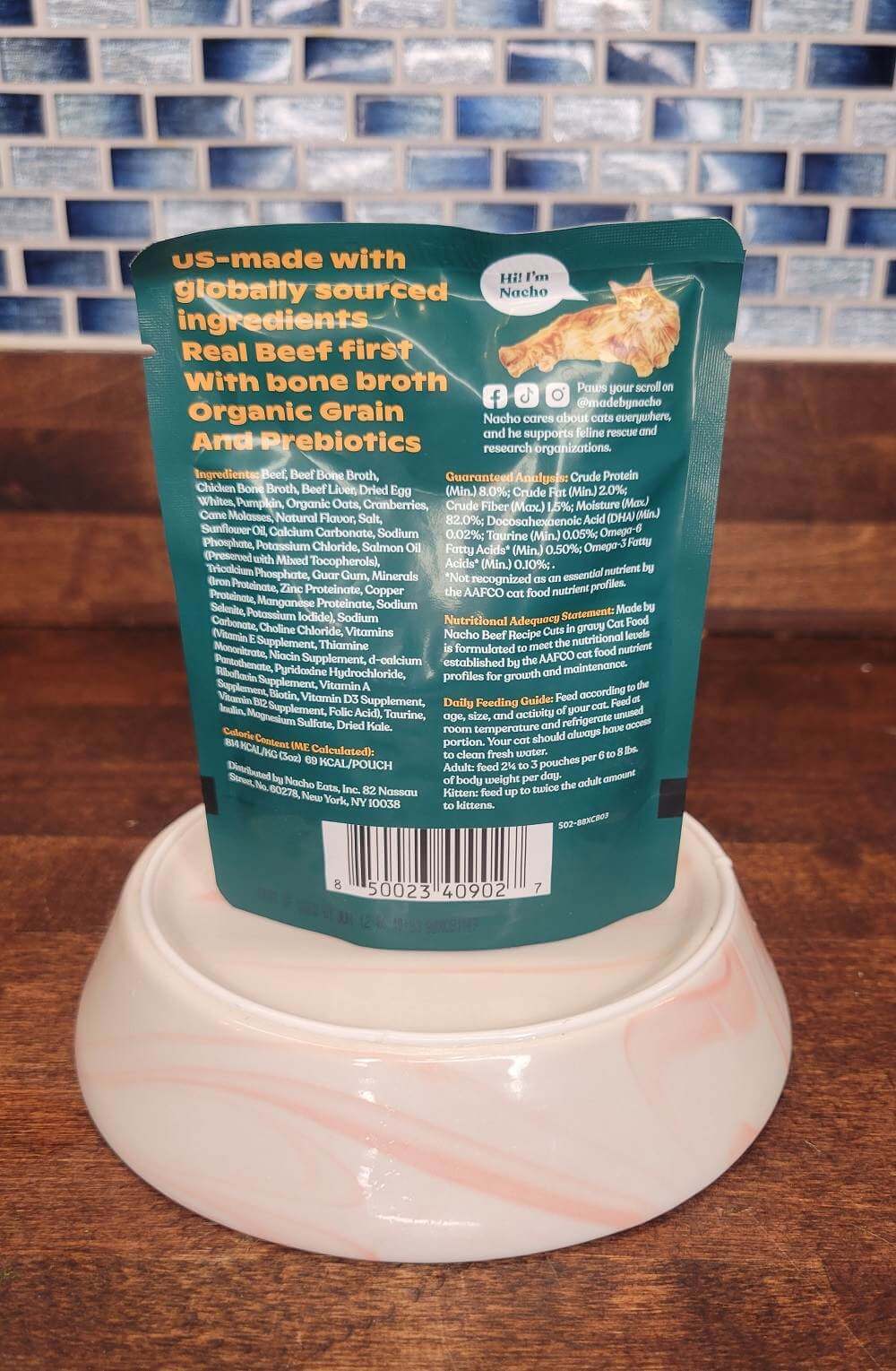 Made by Nacho Grass-Fed Grain-Finished Beef Recipe Cuts in Gravy with Bone Broth Wet Cat Food