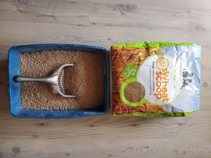 sWheat Scoop Multi-Cat Natural Wheat Cat Litter