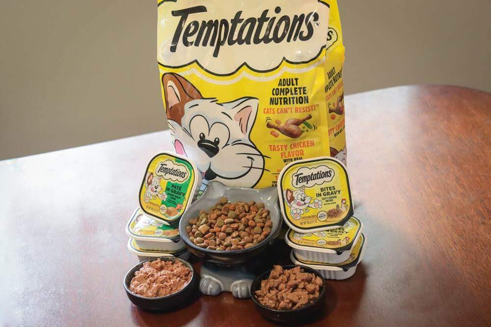 Temptations Cat Food