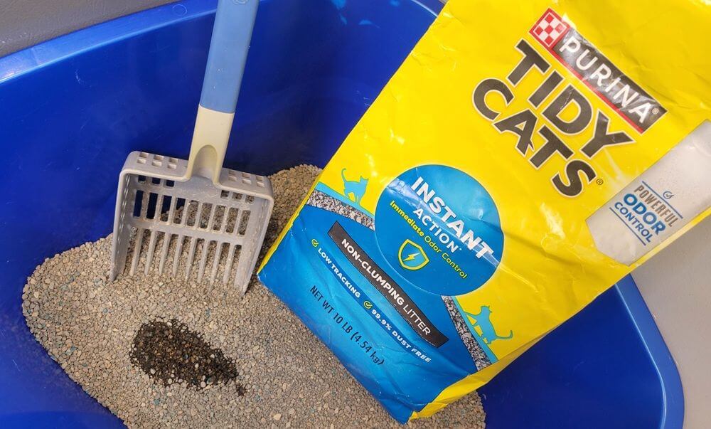 Tidy Cats Instant Action Non-Clumping Clay Cat Litter
